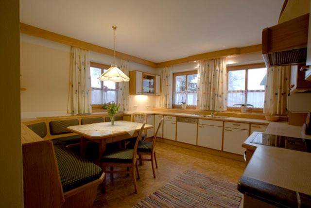 Ferienhaus Grubhof Saalbach-Hinterglemm Kamer foto